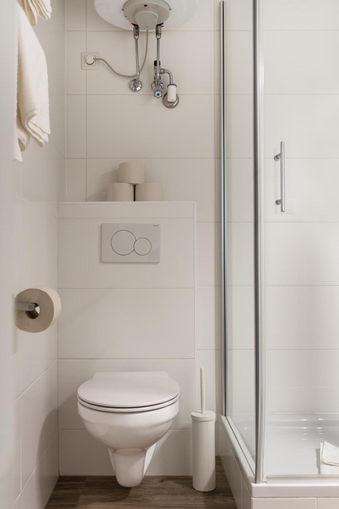 Studio Apartment Near University Wina Bagian luar foto